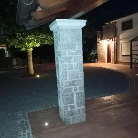 Event Garden With Pool And Wine Cellar Semesterbostad *