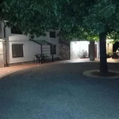 Event Garden With Pool And Wine Cellar * Sežana